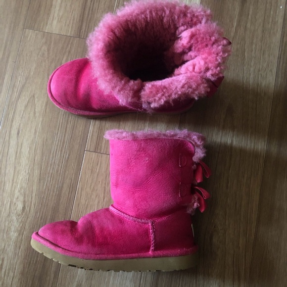Kids Ugg boots - Picture 3 of 3